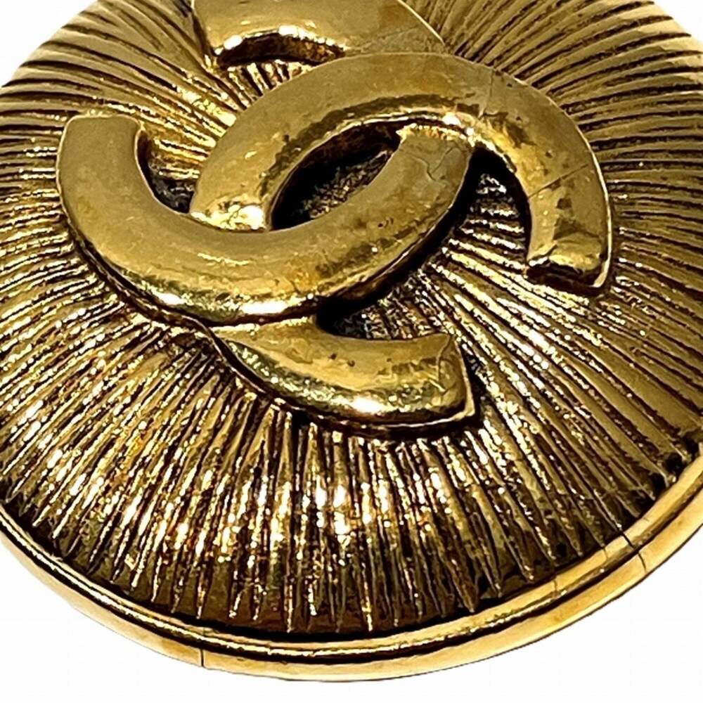 CHANEL Authentic Gold Earrings - Picture 8 of 9